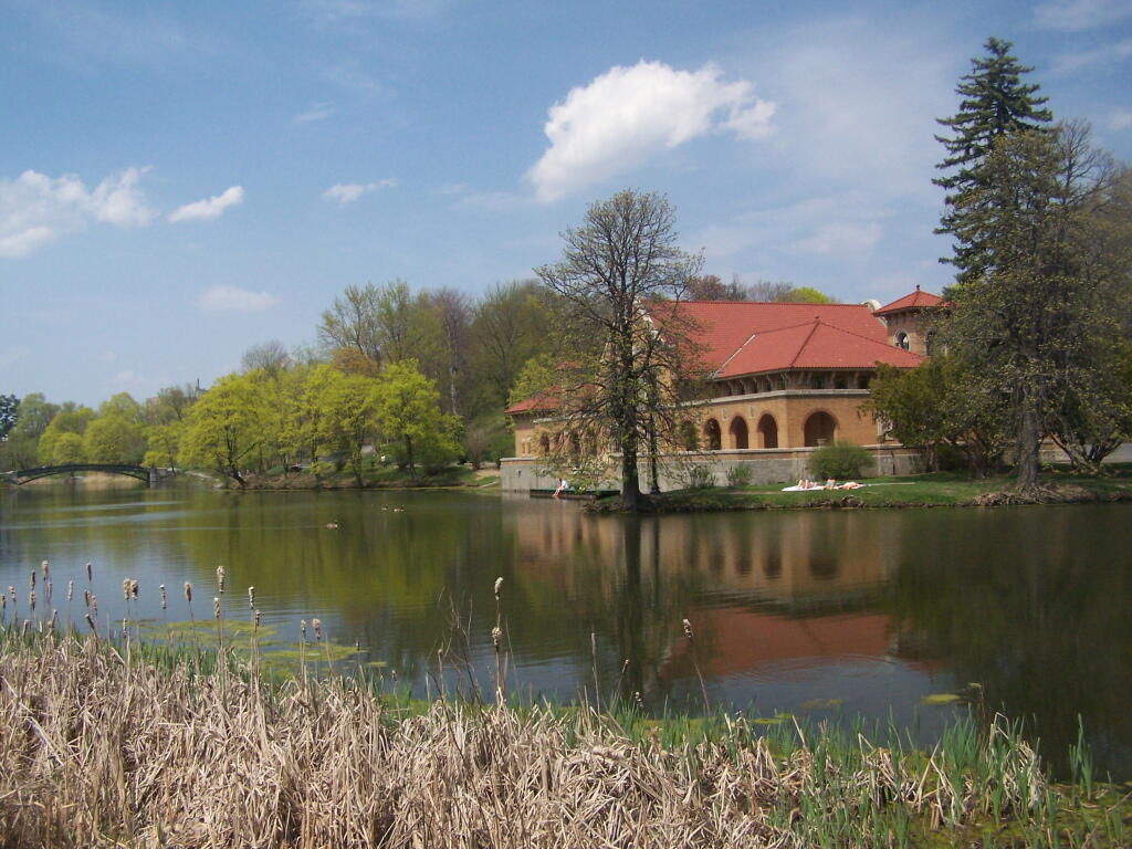 Photo: Lake House Photo: Lake House