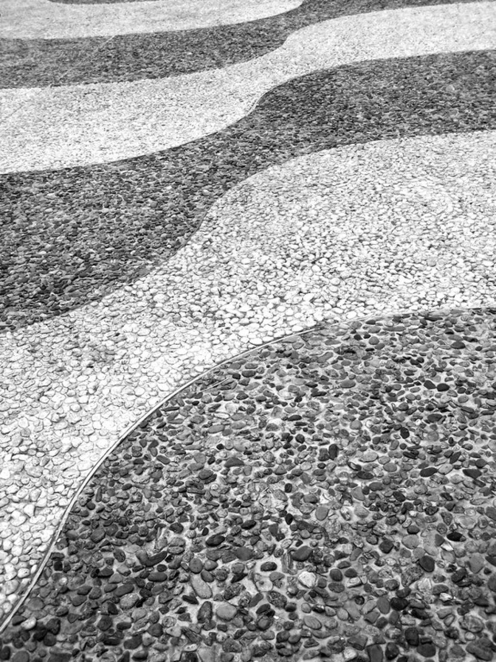 Photo: Pattern Photo: Pattern