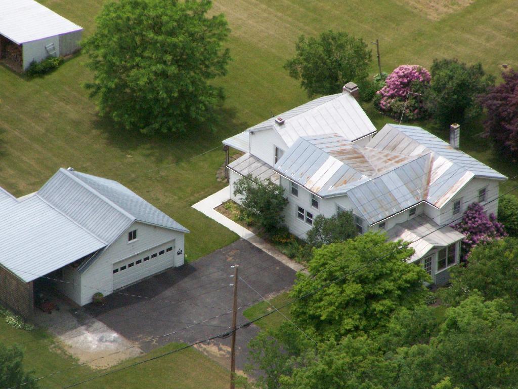 Photo: Steel Roof Photo: Steel Roof