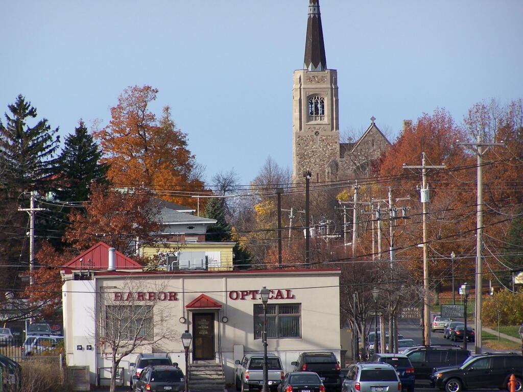 Photo: Harbor Optical Photo: Harbor Optical