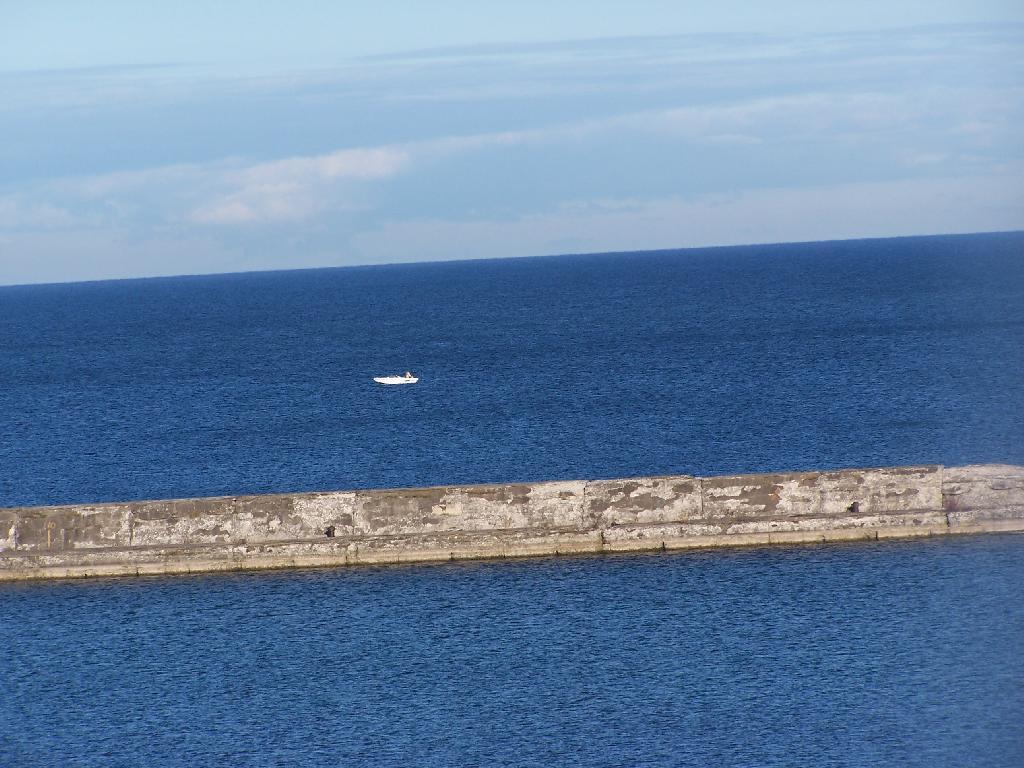 Photo: Breakwall Photo: Breakwall