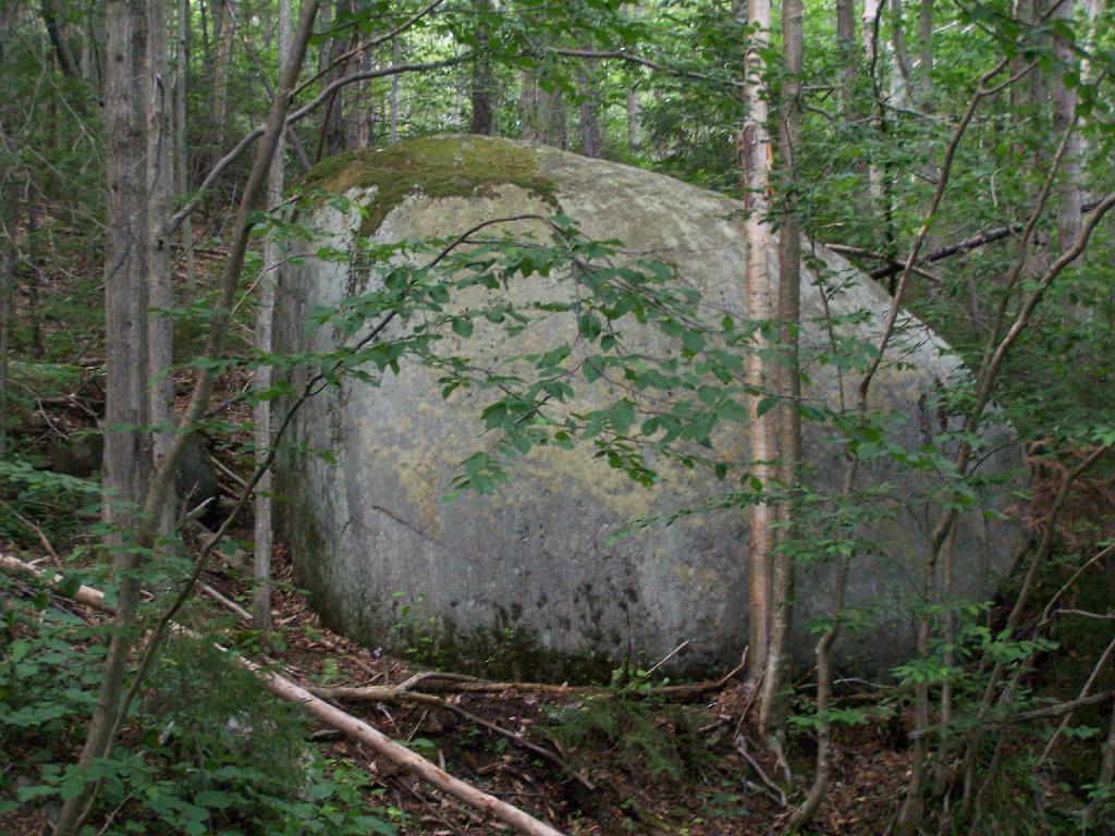 Photo: Big Boulder On Side of Wakely Photo: Big Boulder On Side of Wakely