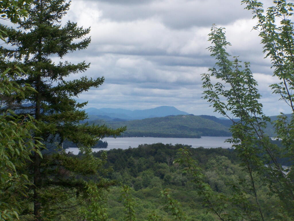 Photo: Towards Cascade Mountain Photo: Towards Cascade Mountain