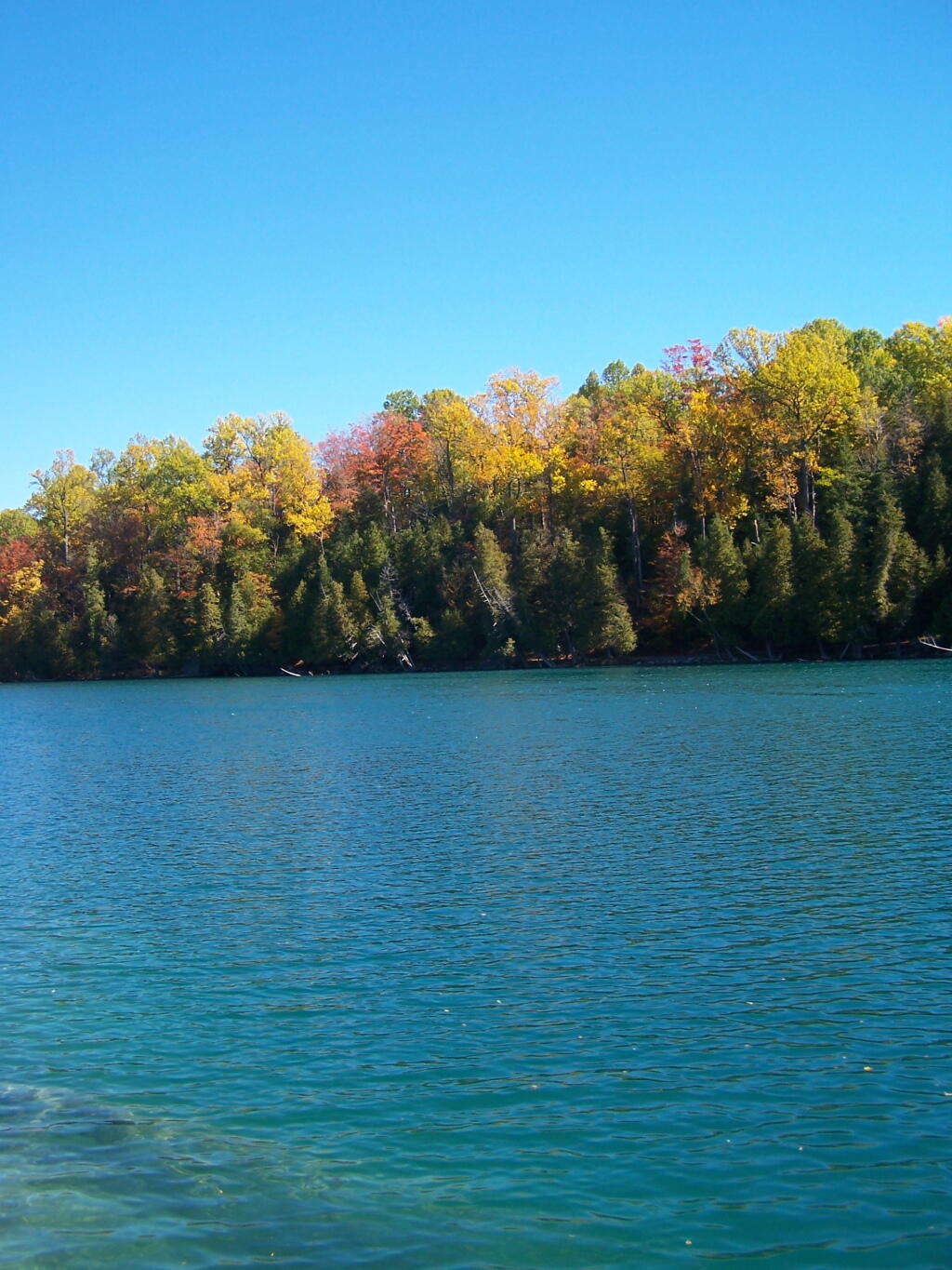 Photo: Blue, Yellow, Red, Green Photo: Blue, Yellow, Red, Green