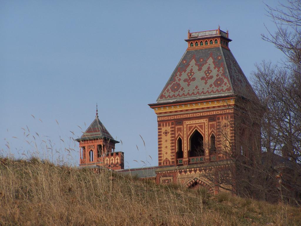 Photo: Overlooking the Hill Photo: Overlooking the Hill