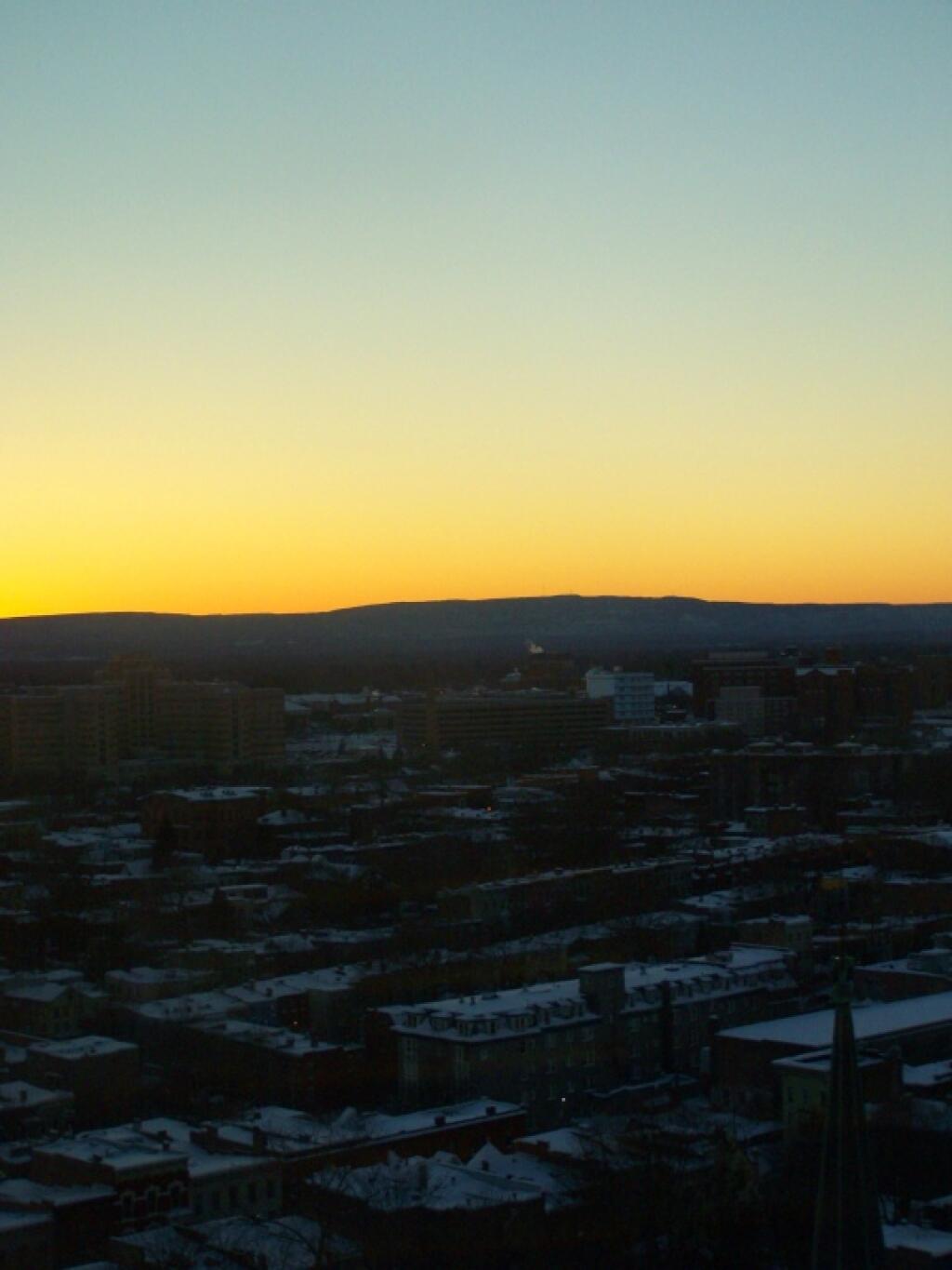 Photo: Sun Has Set Over Albany Photo: Sun Has Set Over Albany