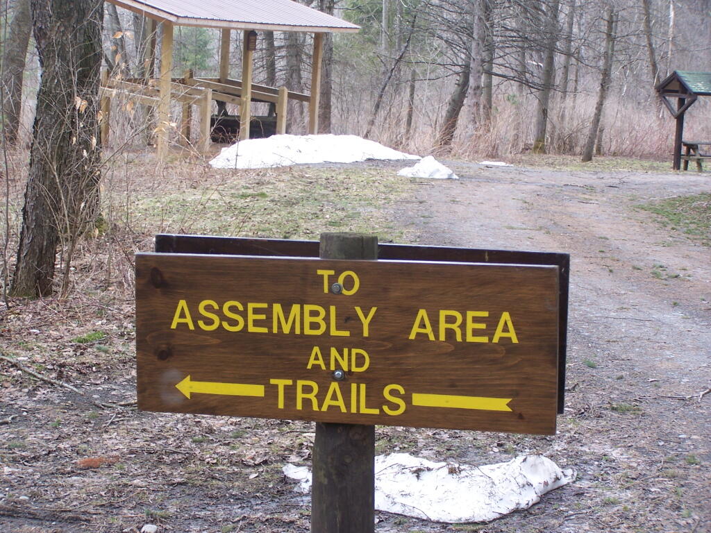 Photo: To Assembly Area and Trails Sign Photo: To Assembly Area and Trails Sign