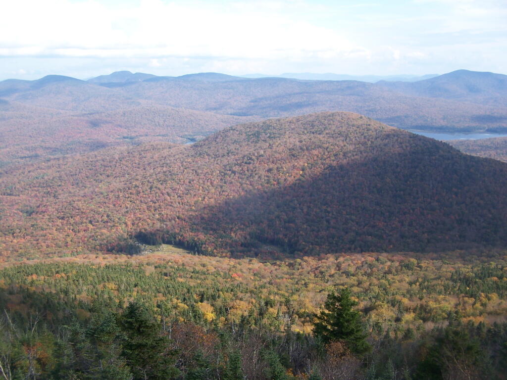 Photo: Payne Mountain: East Photo: Payne Mountain: East
