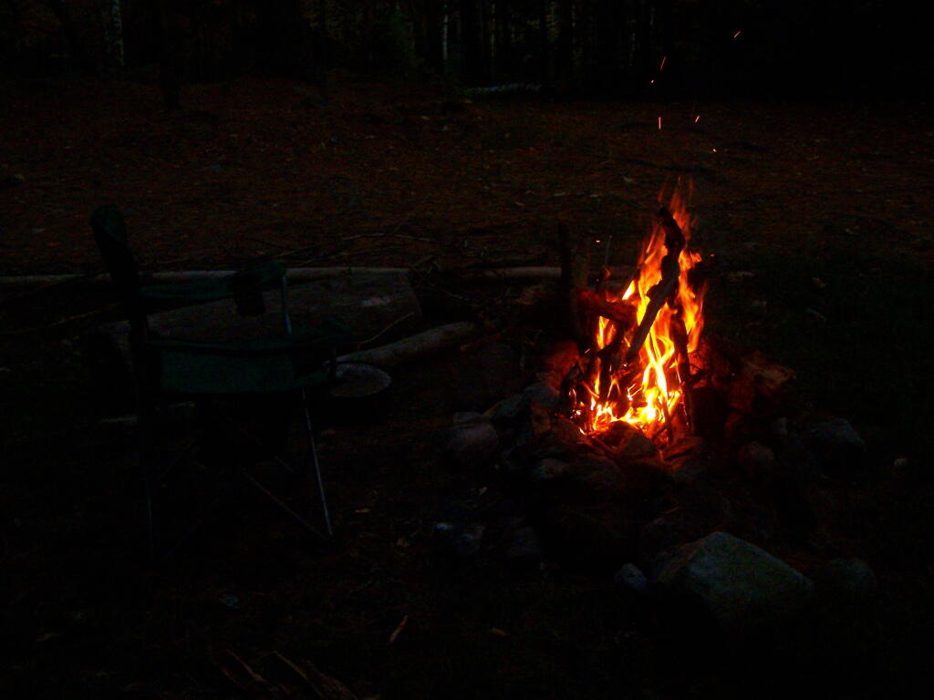 Photo: Getting Fire Ready to Use Dutch Oven Photo: Getting Fire Ready to Use Dutch Oven