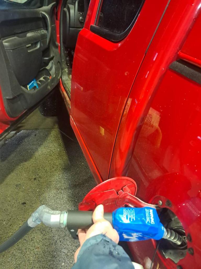 Photo: Final fill up for Big Red - $15 Photo: Final fill up for Big Red - $15