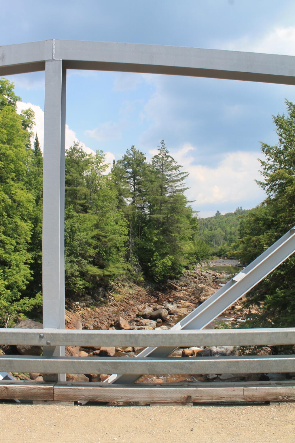 Photo: Truss and North Photo: Truss and North