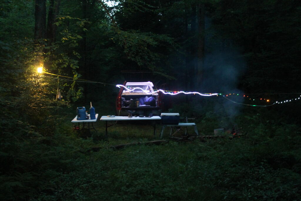 Photo: Unpacking, setting up camp Photo: Unpacking, setting up camp