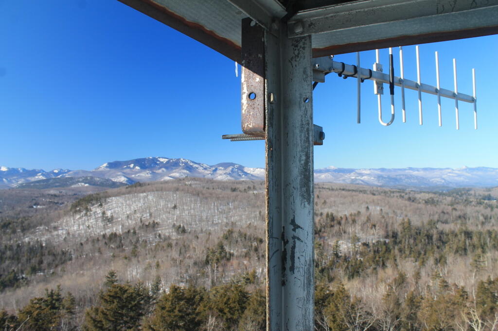 Photo: Radio Antenna Photo: Radio Antenna