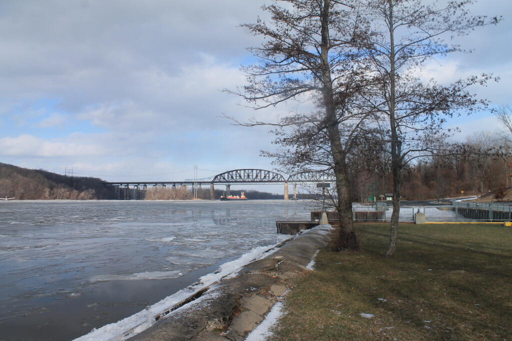 Photo: Schodack Island Park