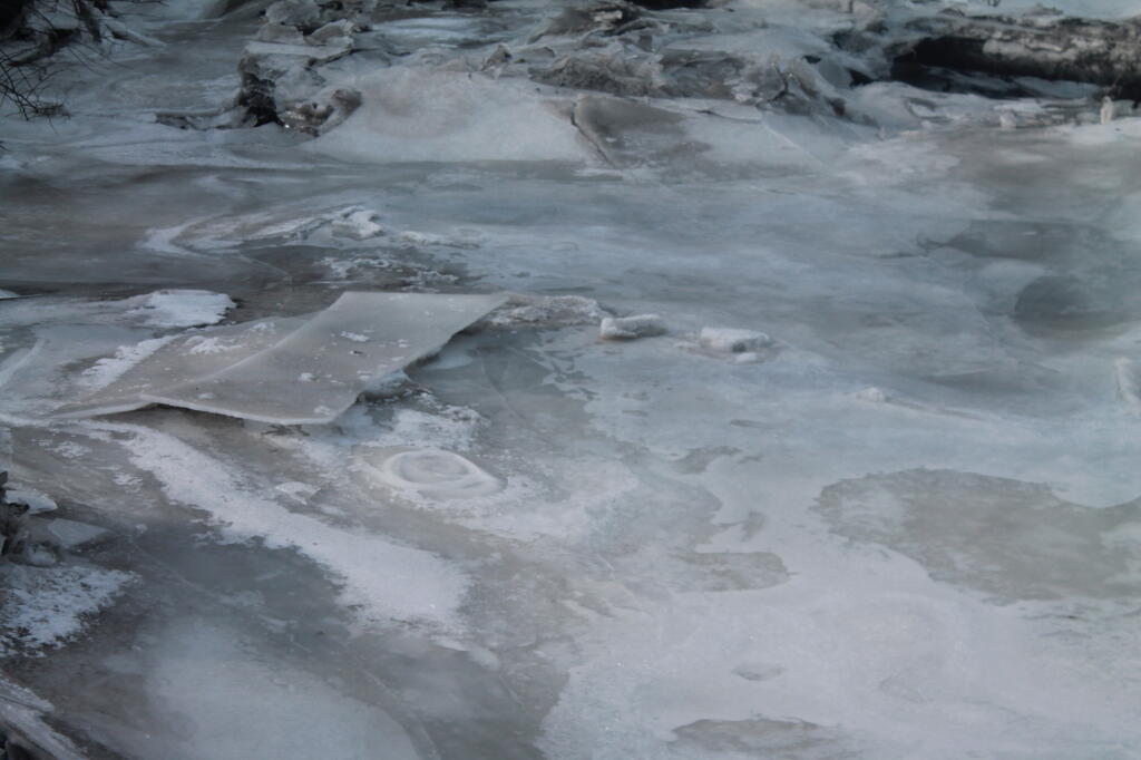 Photo: Ice 2 Photo: Ice 2