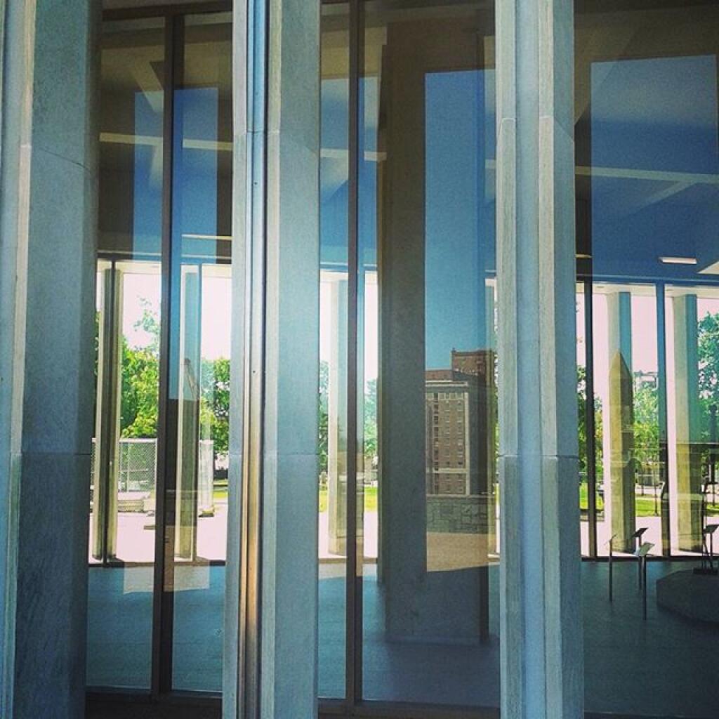 Photo: See through Photo: See through