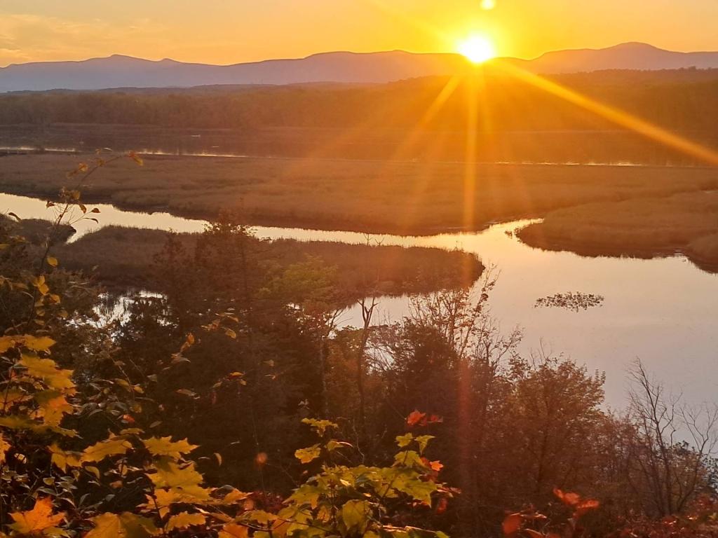 Photo: Sunset from the Clay Mines Overlook