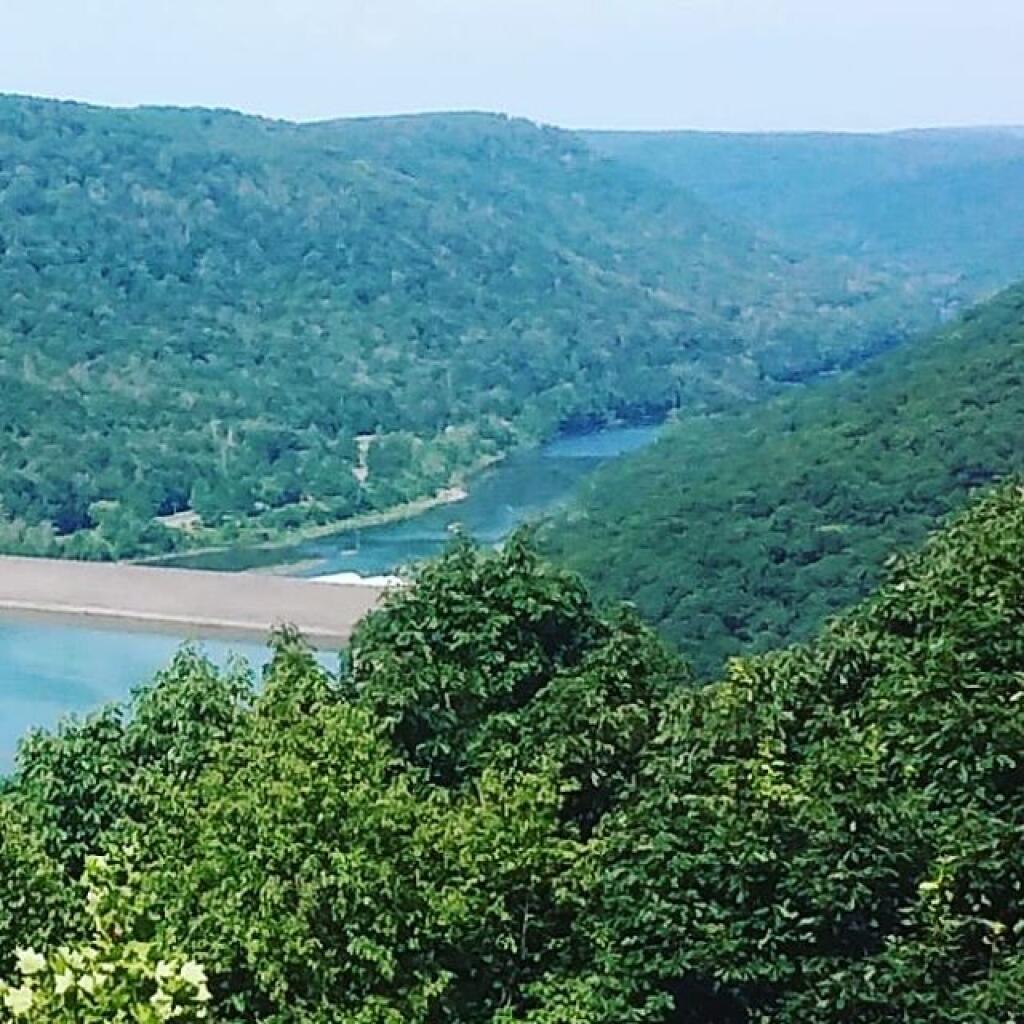 Photo: The river between the mountains