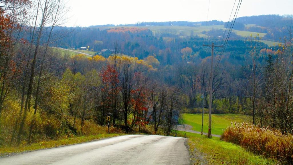 Photo: Calder Hill Road Photo: Calder Hill Road